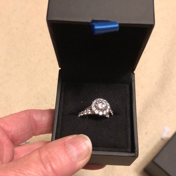 Ring - Picture 5 of 5